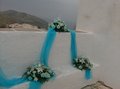 Μπλε τριαντάφυλλα και λευκά οριεντάλ